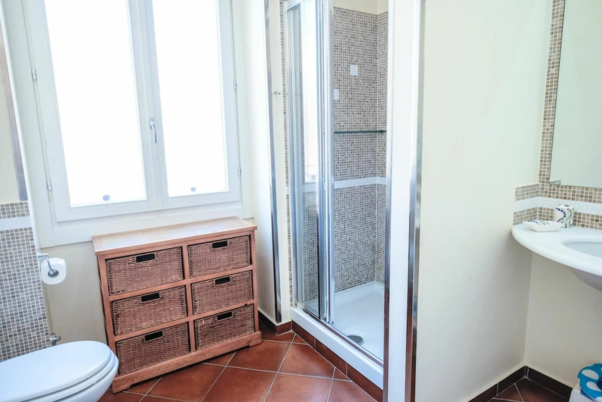 Esquiline Family Deluxe Roma